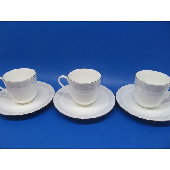Mikasa Satin Moire Set Of 4 Saucers And 3 Footed Cups - Picture 1 of 16